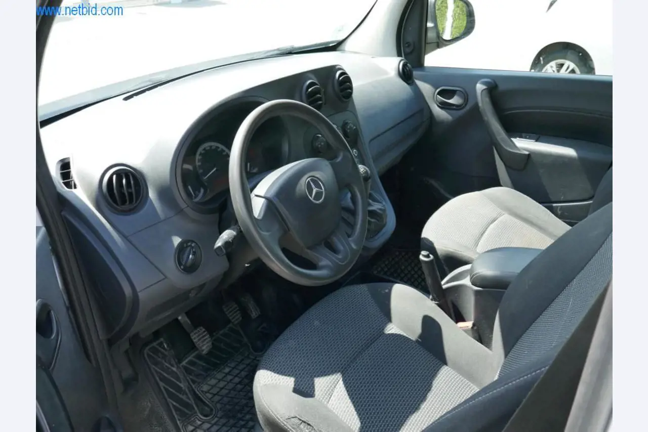 Maszyny budowlane, akcesoria budowlane, rusztowania, belki szalunkowe, podpory, maszyny i pojazdy do obróbki metalu-5