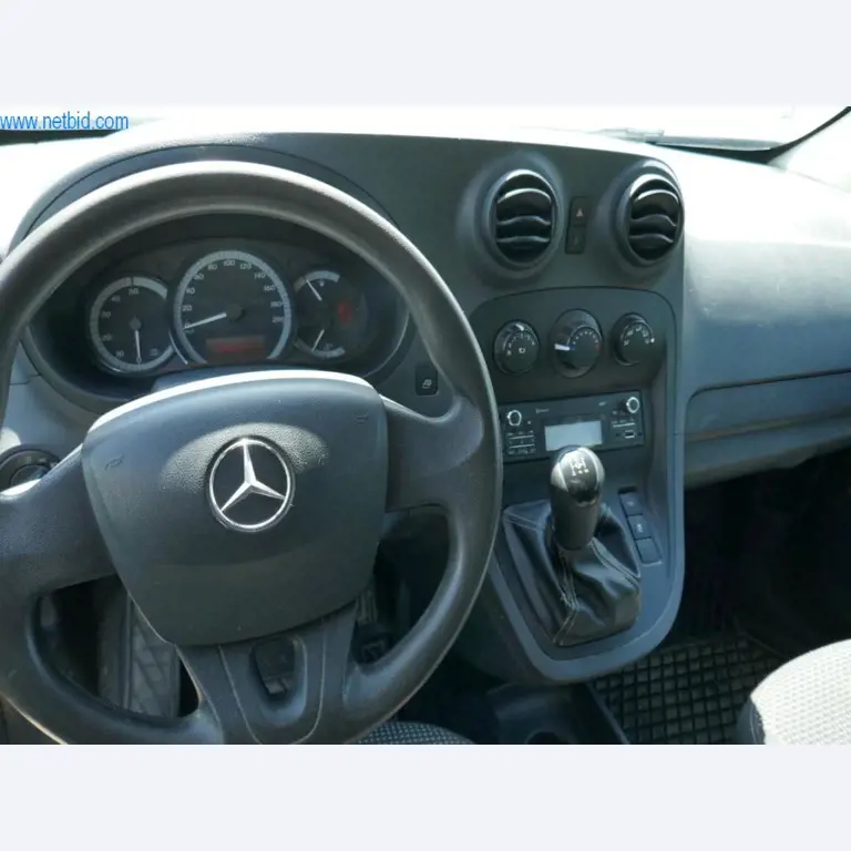 Maszyny budowlane, akcesoria budowlane, rusztowania, belki szalunkowe, podpory, maszyny i pojazdy do obróbki metalu-7