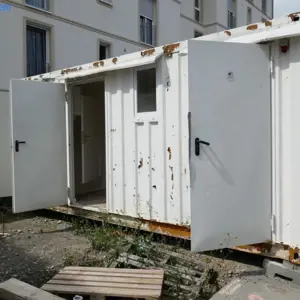 20´ sanitary container