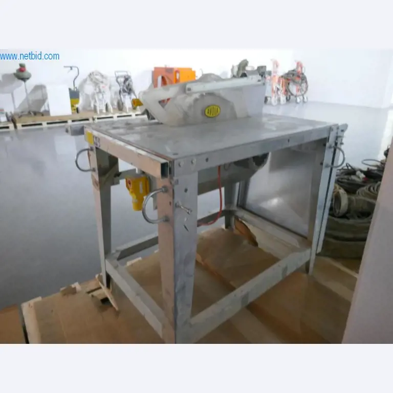 Maszyny budowlane, akcesoria budowlane, rusztowania, belki szalunkowe, podpory, maszyny i pojazdy do obróbki metalu-5