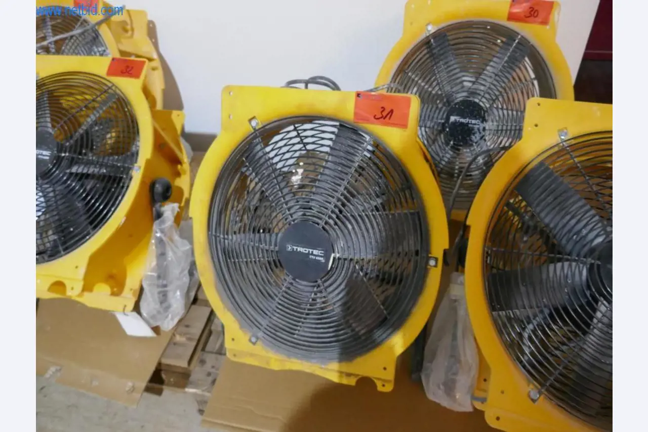 Baumaschinen, Bauzubehör, Gerüste, Schalungsträger, Stützen, metallverarbeitende Maschinen und Fahrzeuge-1