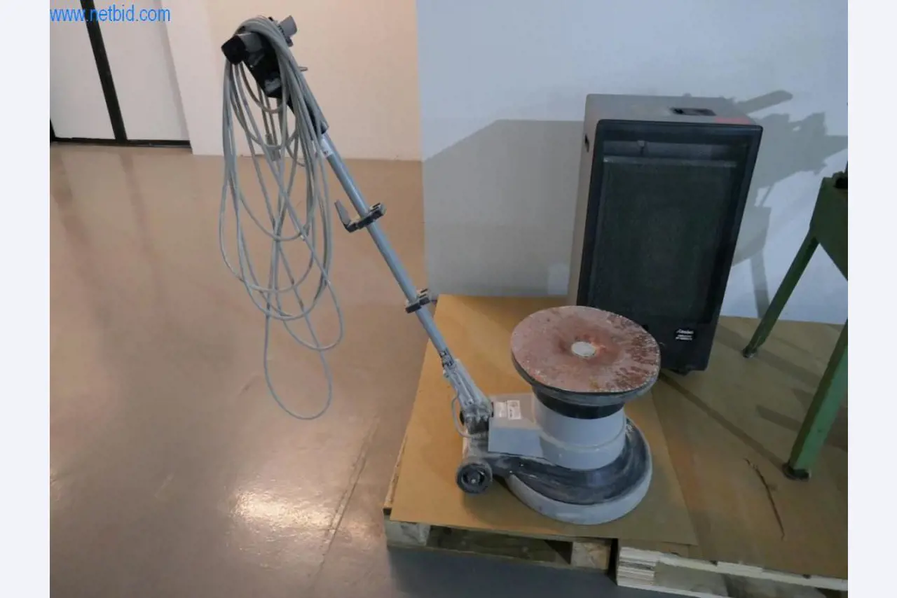 Baumaschinen, Bauzubehör, Gerüste, Schalungsträger, Stützen, metallverarbeitende Maschinen und Fahrzeuge-1