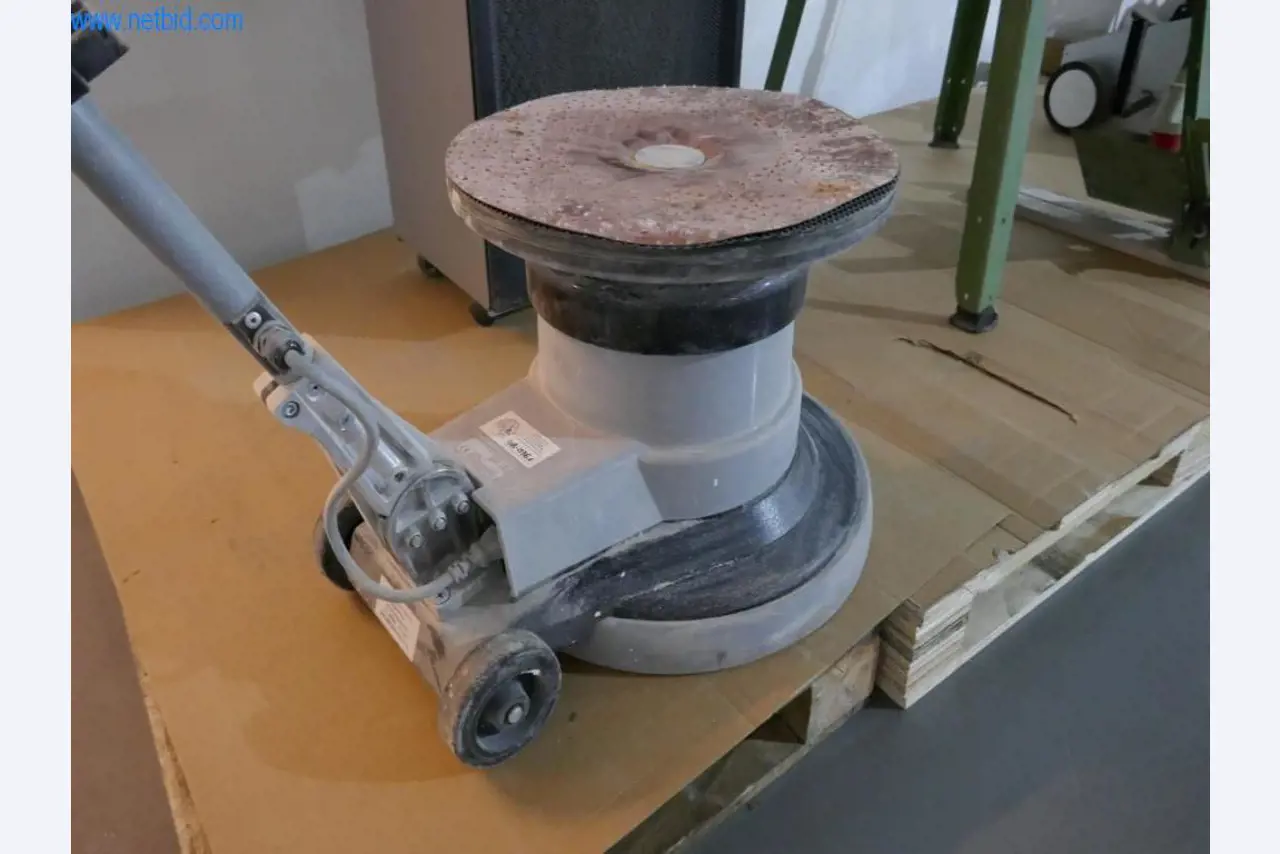 Baumaschinen, Bauzubehör, Gerüste, Schalungsträger, Stützen, metallverarbeitende Maschinen und Fahrzeuge-2