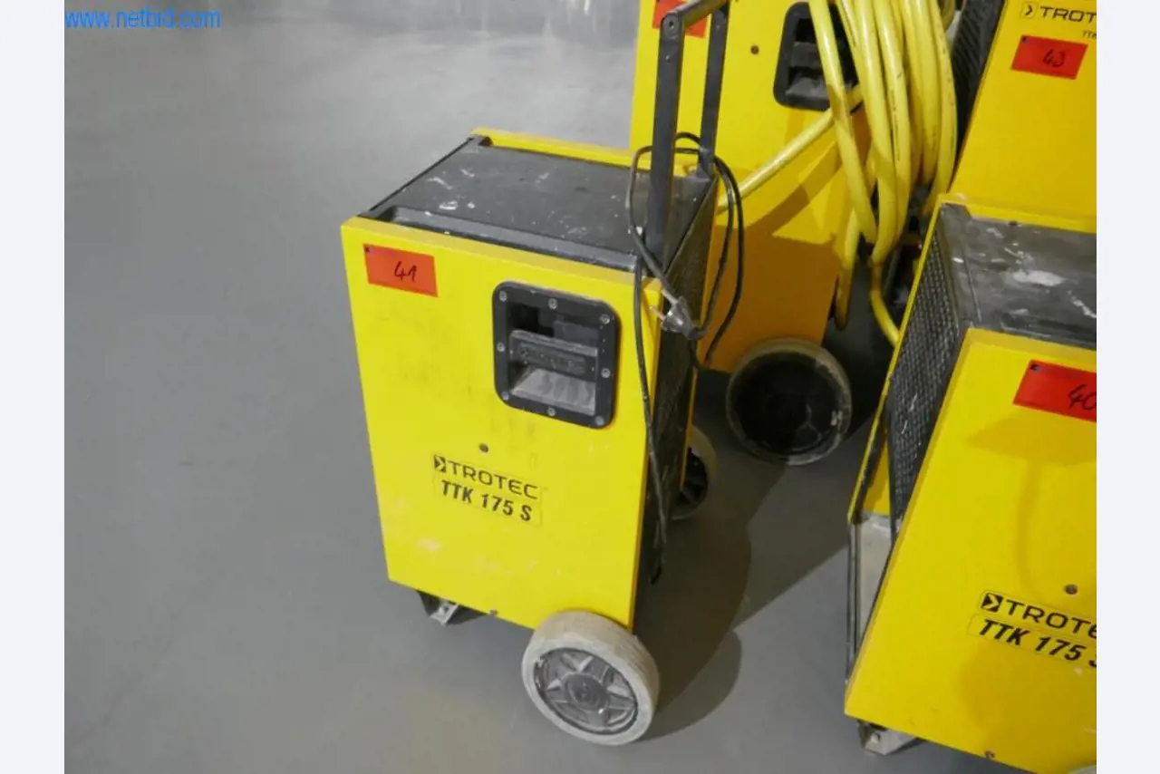 Maszyny budowlane, akcesoria budowlane, rusztowania, belki szalunkowe, podpory, maszyny i pojazdy do obróbki metalu-1