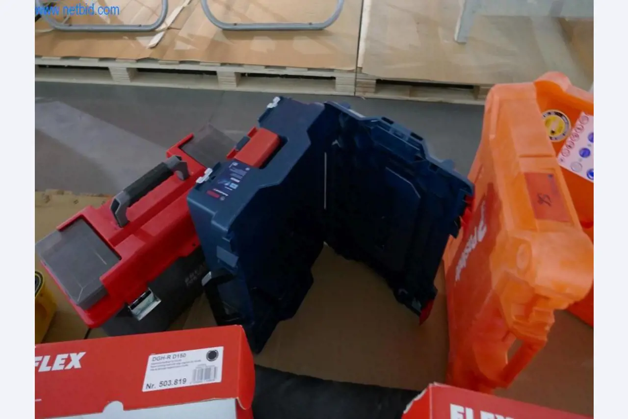 Bouwmachines, bouwaccessoires, steigers, bekistingsbalken, dragers, metaalbewerkingsmachines en -voertuigen-2