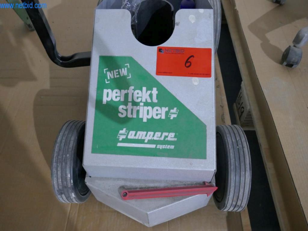 Stavební stroje, stavební příslušenství, lešení, bednicí nosníky, podpěry, kovoobráběcí stroje a vozidla-2