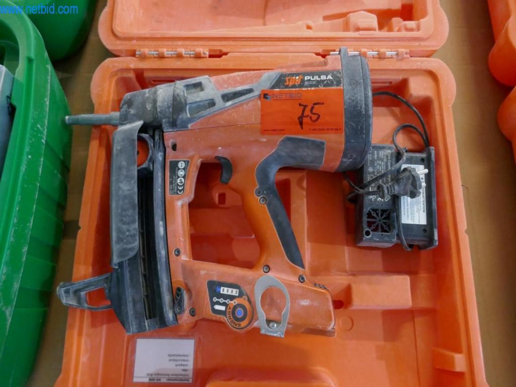 Maquinaria de construcción, accesorios de construcción, andamios, vigas de encofrado, soportes, maquinaria y vehículos para la metalurgia-1