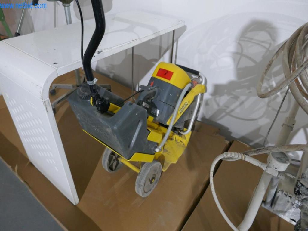 Maquinaria de construcción, accesorios de construcción, andamios, vigas de encofrado, soportes, maquinaria y vehículos para la metalurgia-1