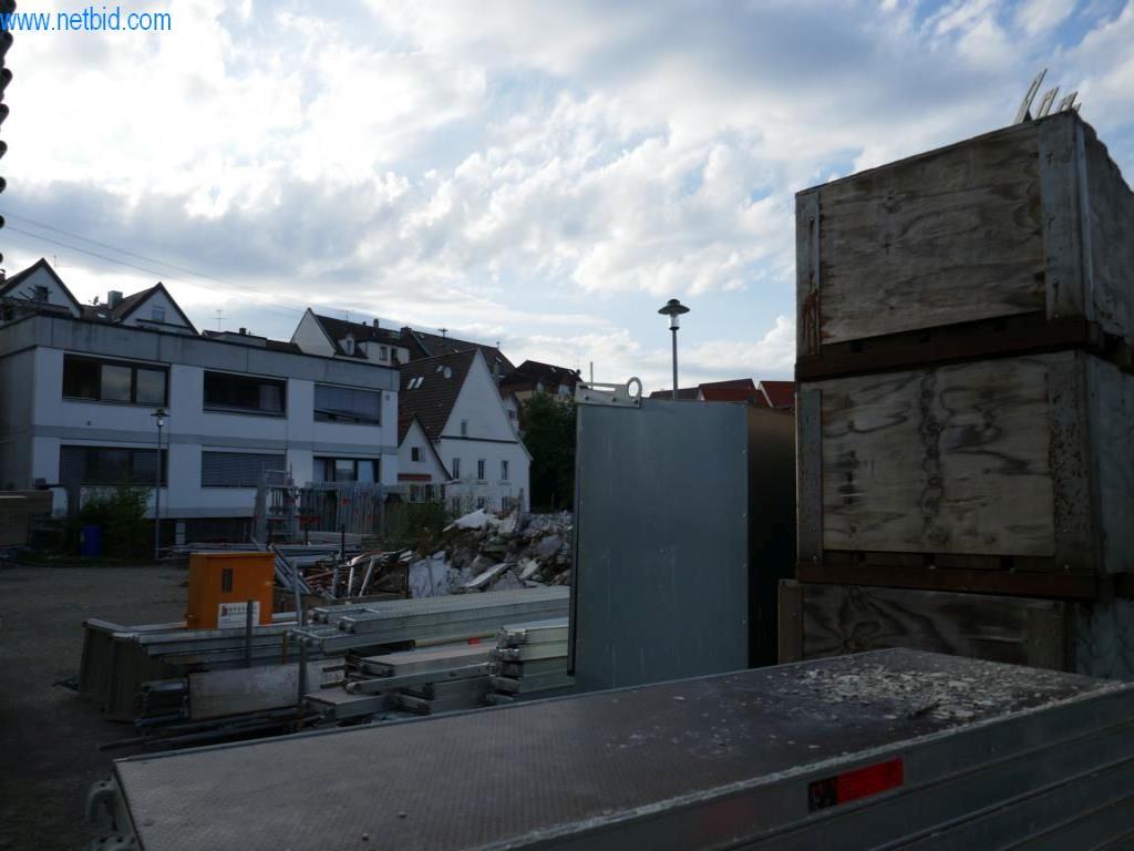 Máquinas de construção, acessórios de construção, andaimes, vigas de cofragem, suportes, máquinas e veículos para trabalhar metais-12