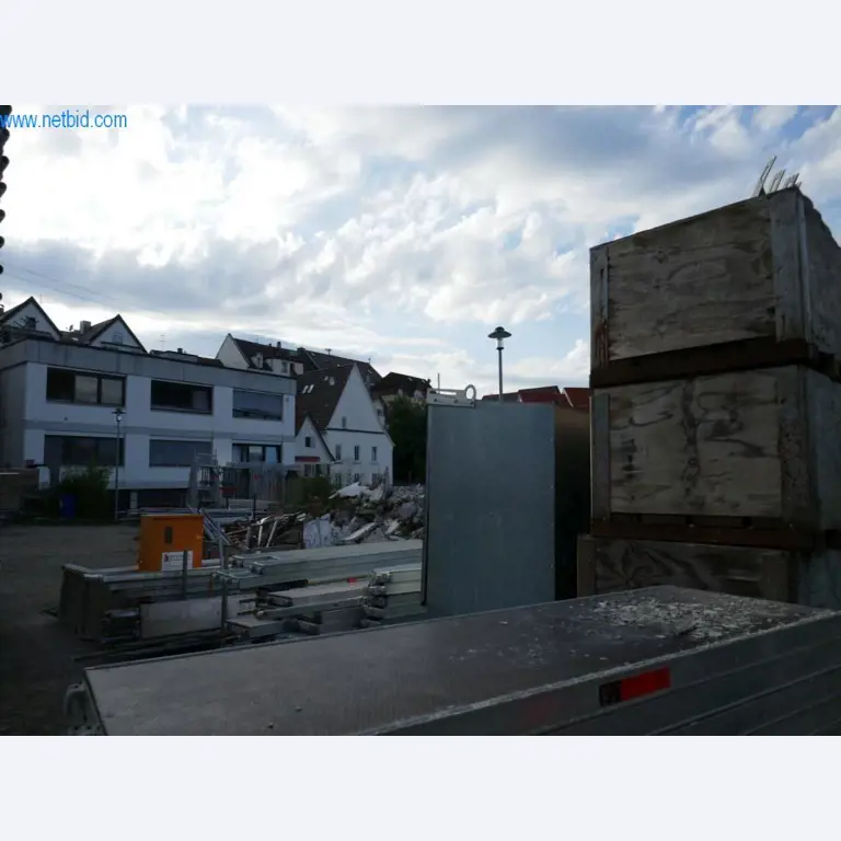 Maszyny budowlane, akcesoria budowlane, rusztowania, belki szalunkowe, podpory, maszyny i pojazdy do obróbki metalu-12