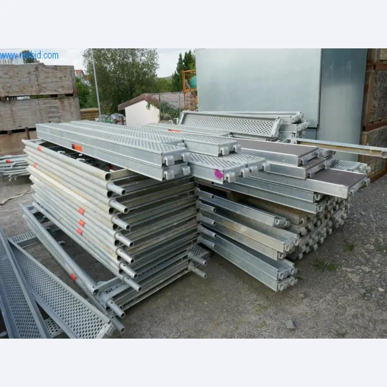 Maszyny budowlane, akcesoria budowlane, rusztowania, belki szalunkowe, podpory, maszyny i pojazdy do obróbki metalu-14