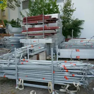 1 Posten Steel facade scaffolding Layher