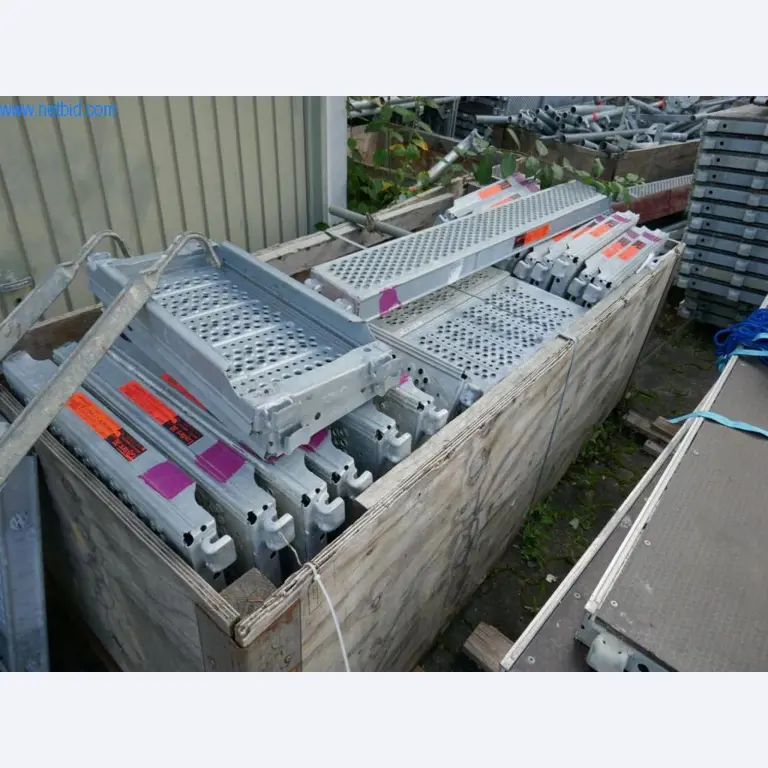 Maszyny budowlane, akcesoria budowlane, rusztowania, belki szalunkowe, podpory, maszyny i pojazdy do obróbki metalu-22