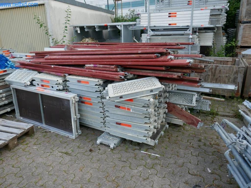 Máquinas de construção, acessórios de construção, andaimes, vigas de cofragem, suportes, máquinas e veículos para trabalhar metais-23