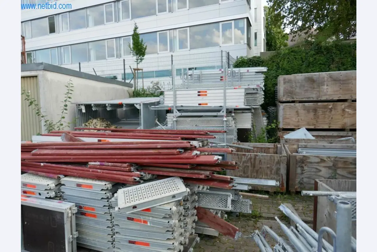 Maszyny budowlane, akcesoria budowlane, rusztowania, belki szalunkowe, podpory, maszyny i pojazdy do obróbki metalu-24