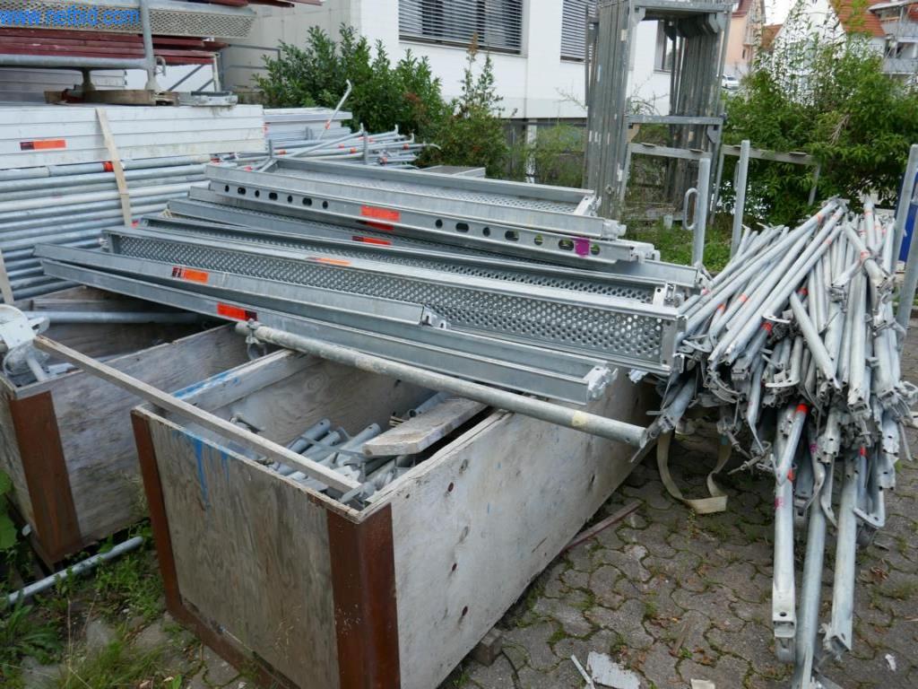 Máquinas de construção, acessórios de construção, andaimes, vigas de cofragem, suportes, máquinas e veículos para trabalhar metais-25