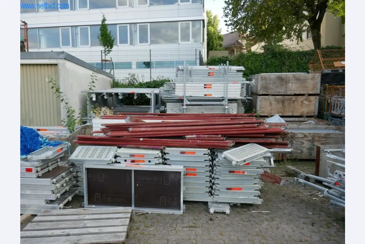 Maszyny budowlane, akcesoria budowlane, rusztowania, belki szalunkowe, podpory, maszyny i pojazdy do obróbki metalu-2