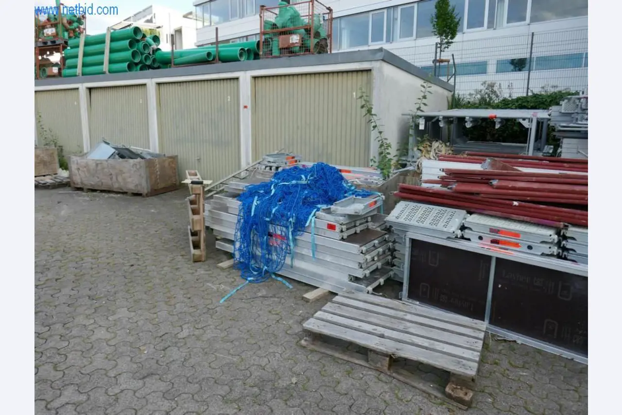 Maszyny budowlane, akcesoria budowlane, rusztowania, belki szalunkowe, podpory, maszyny i pojazdy do obróbki metalu-3