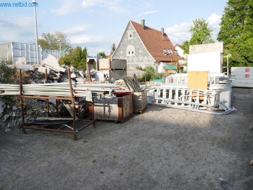 Máquinas de construção, acessórios de construção, andaimes, vigas de cofragem, suportes, máquinas e veículos para trabalhar metais-6