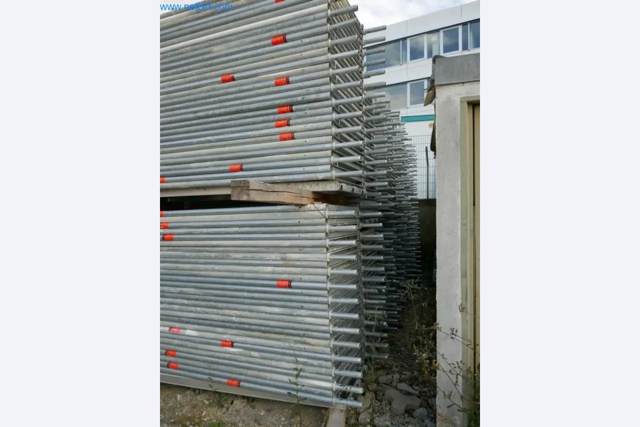 Maszyny budowlane, akcesoria budowlane, rusztowania, belki szalunkowe, podpory, maszyny i pojazdy do obróbki metalu-7