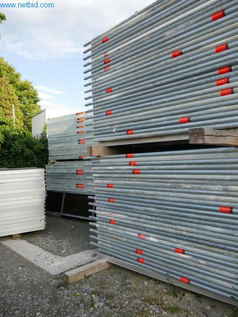 Máquinas de construção, acessórios de construção, andaimes, vigas de cofragem, suportes, máquinas e veículos para trabalhar metais-8