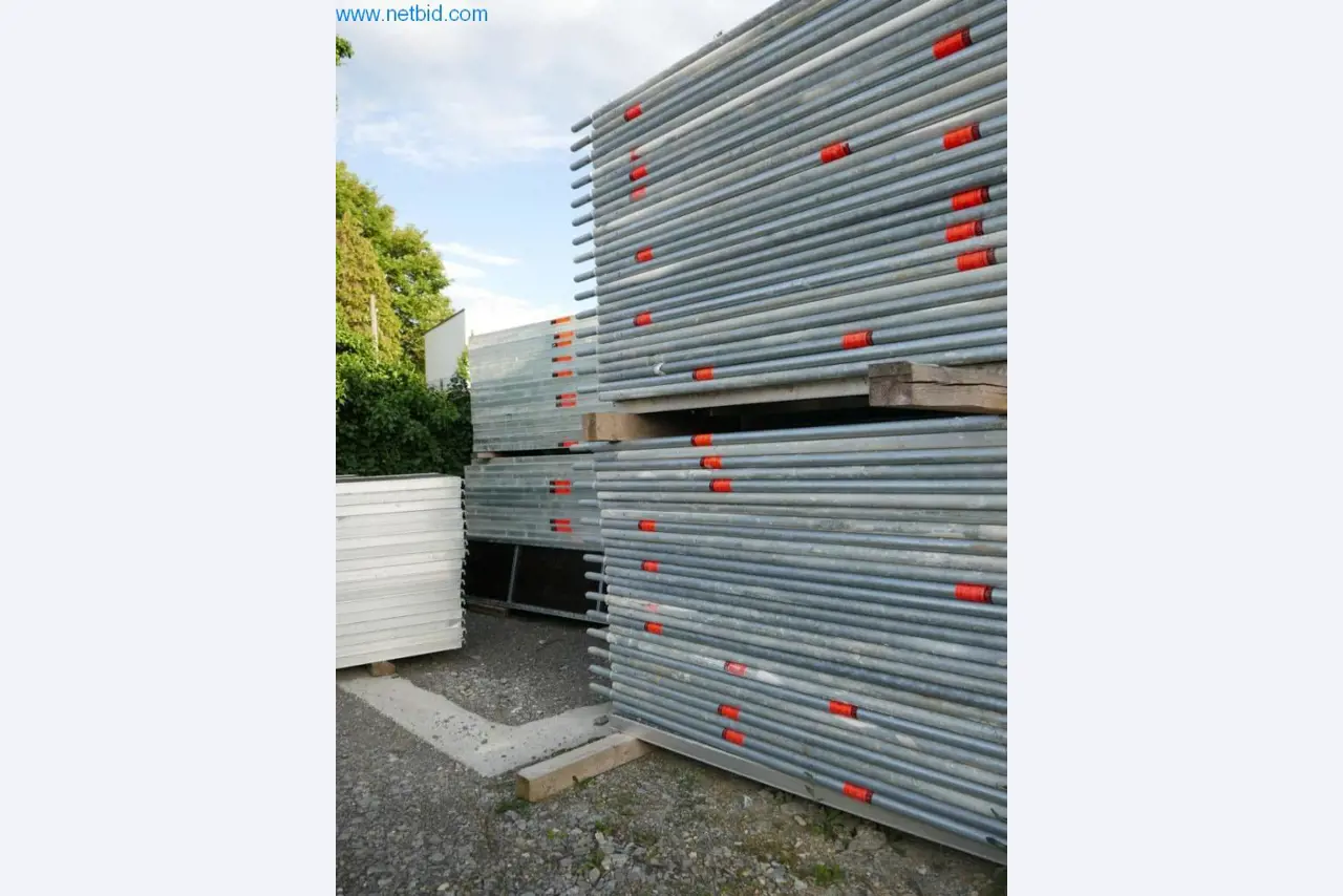 Maszyny budowlane, akcesoria budowlane, rusztowania, belki szalunkowe, podpory, maszyny i pojazdy do obróbki metalu-8