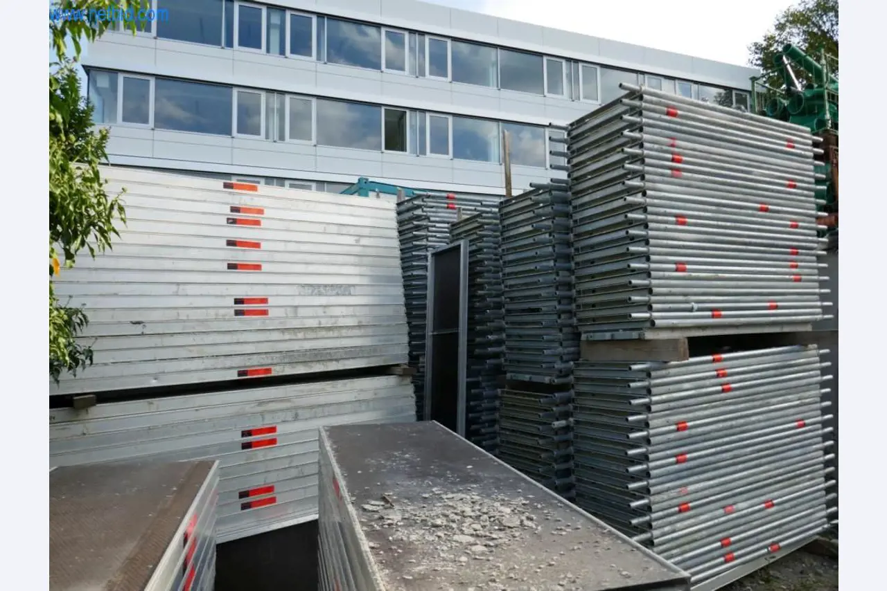 Maszyny budowlane, akcesoria budowlane, rusztowania, belki szalunkowe, podpory, maszyny i pojazdy do obróbki metalu-9