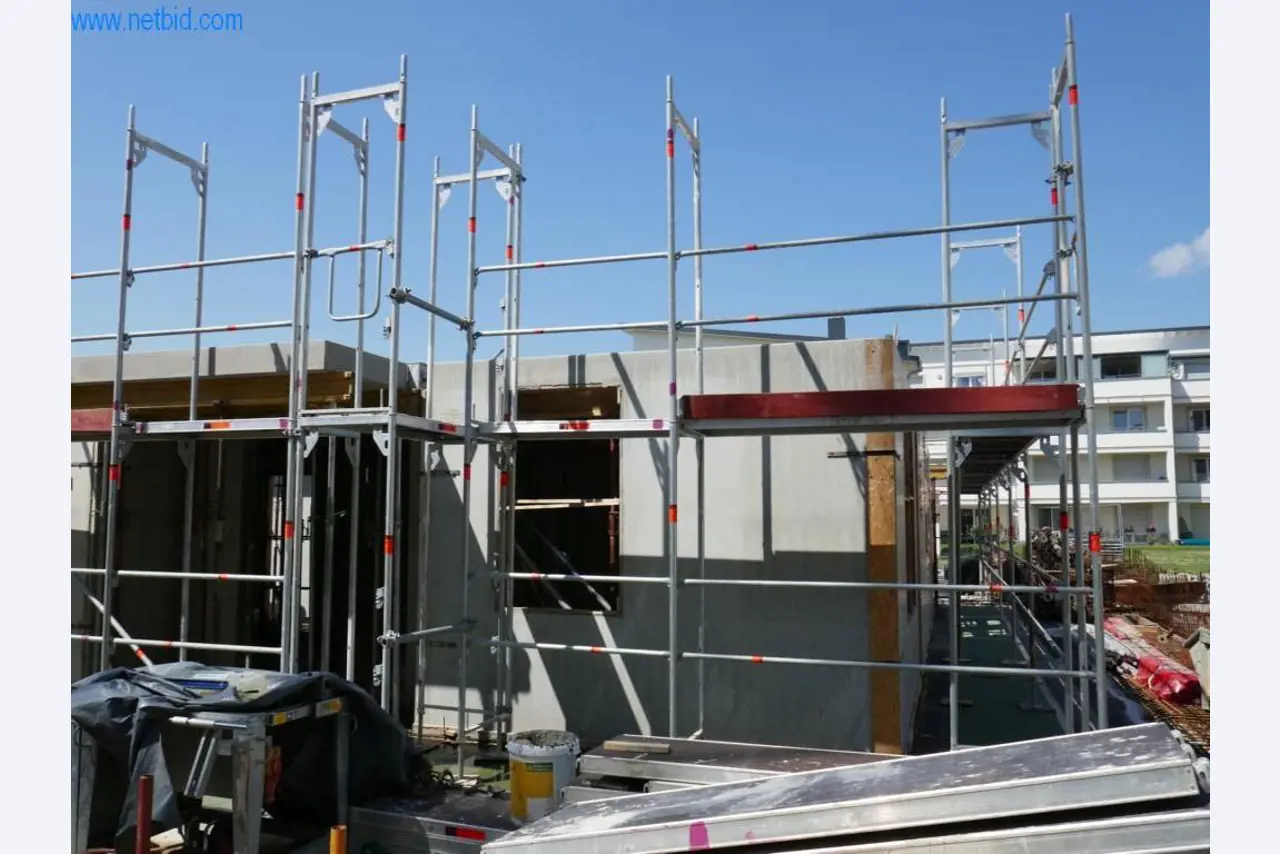 Maszyny budowlane, akcesoria budowlane, rusztowania, belki szalunkowe, podpory, maszyny i pojazdy do obróbki metalu-3