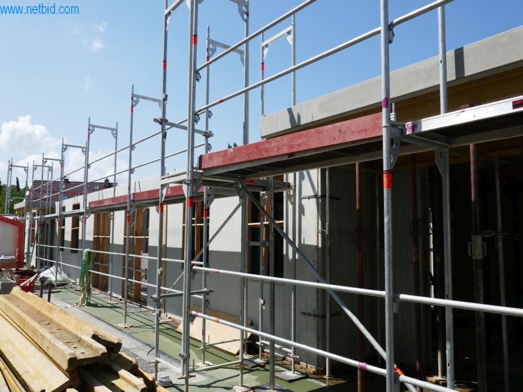 Máquinas de construção, acessórios de construção, andaimes, vigas de cofragem, suportes, máquinas e veículos para trabalhar metais-4