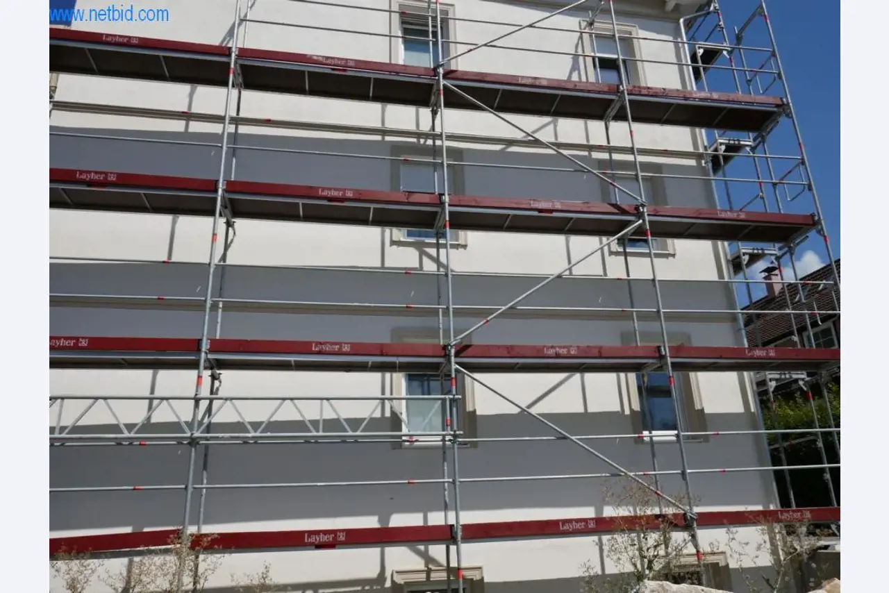 Maszyny budowlane, akcesoria budowlane, rusztowania, belki szalunkowe, podpory, maszyny i pojazdy do obróbki metalu-3