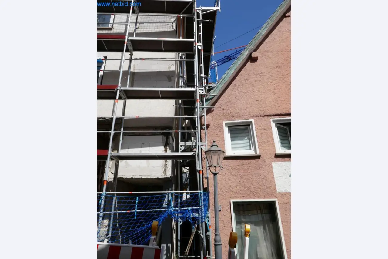 Maszyny budowlane, akcesoria budowlane, rusztowania, belki szalunkowe, podpory, maszyny i pojazdy do obróbki metalu-9