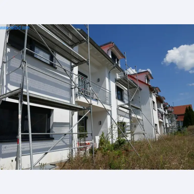 Maszyny budowlane, akcesoria budowlane, rusztowania, belki szalunkowe, podpory, maszyny i pojazdy do obróbki metalu-1