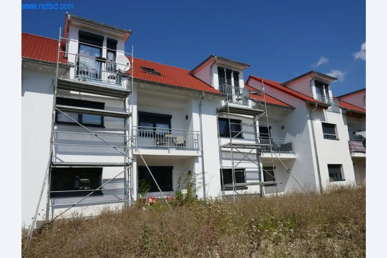 Maszyny budowlane, akcesoria budowlane, rusztowania, belki szalunkowe, podpory, maszyny i pojazdy do obróbki metalu-2