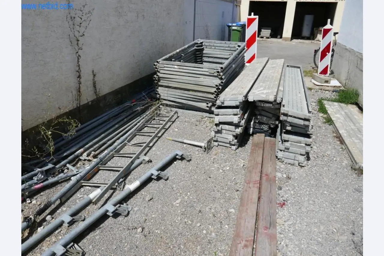 Maszyny budowlane, akcesoria budowlane, rusztowania, belki szalunkowe, podpory, maszyny i pojazdy do obróbki metalu-6