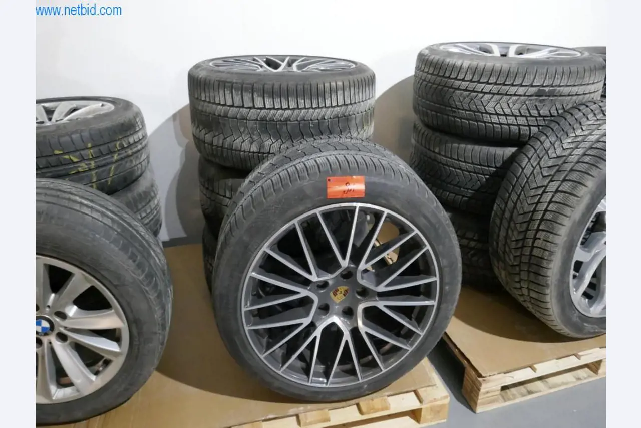 Maszyny budowlane, akcesoria budowlane, rusztowania, belki szalunkowe, podpory, maszyny i pojazdy do obróbki metalu-1