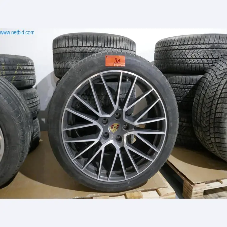 Maszyny budowlane, akcesoria budowlane, rusztowania, belki szalunkowe, podpory, maszyny i pojazdy do obróbki metalu-3