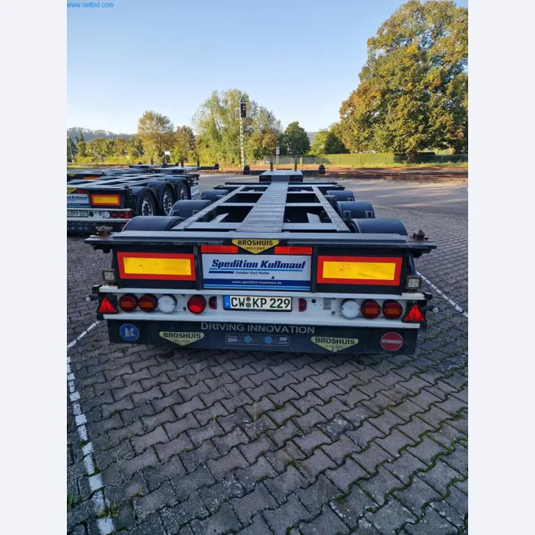 Sattelauflieger - Wechselbrücken - Container - Schwerlastgabelstapler -1