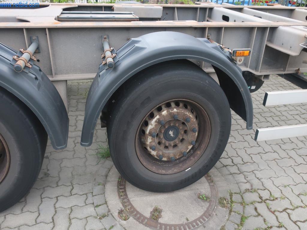 Sattelauflieger - Wechselbrücken - Container - Schwerlastgabelstapler -4