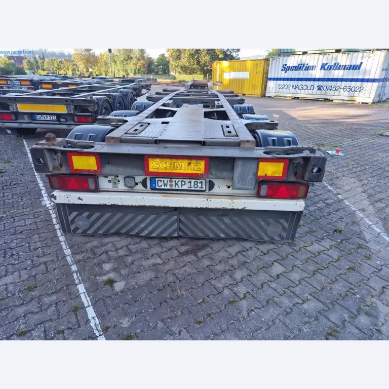 Návesy - Výmenné nástavby - Kontejnery - Težké vysokozdvižné vozíky-1