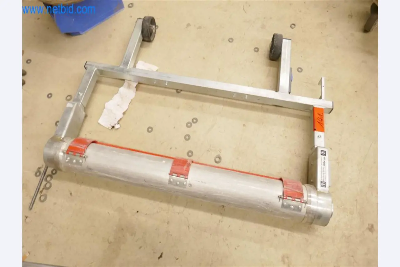 Máquinas y equipos de una empresa de construcción de carreteras-1