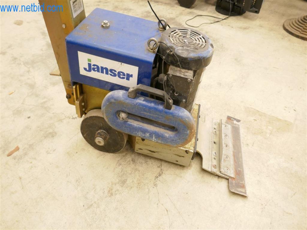 Maschinen und Ausstattung eines Straßenbau Unternehmens-3