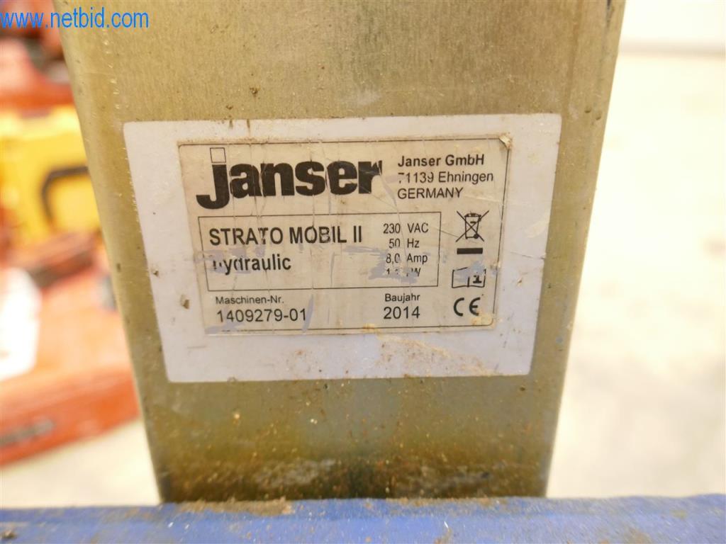 Maschinen und Ausstattung eines Straßenbau Unternehmens-5