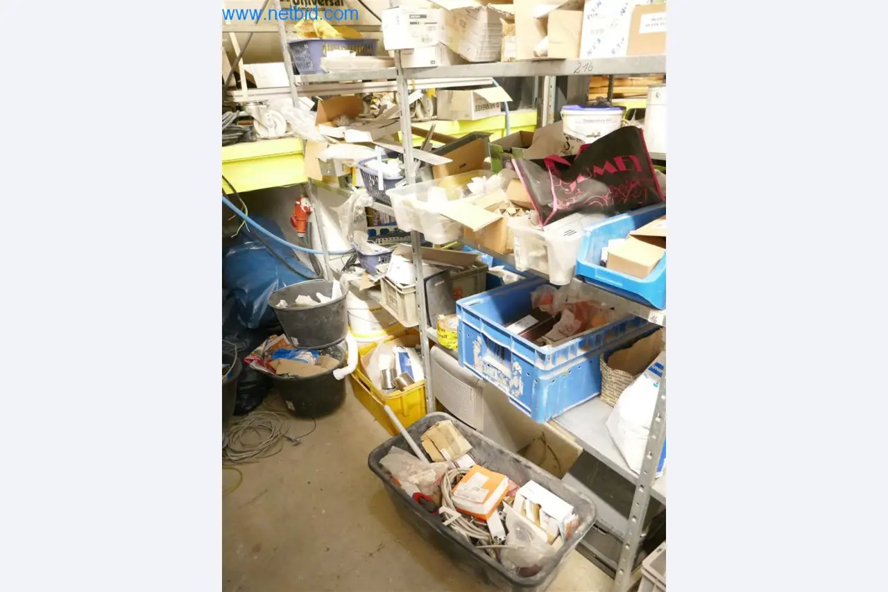 Máquinas e equipamento de uma empresa de construção de estradas-10