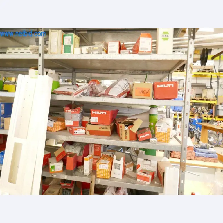 Máquinas e equipamento de uma empresa de construção de estradas-2