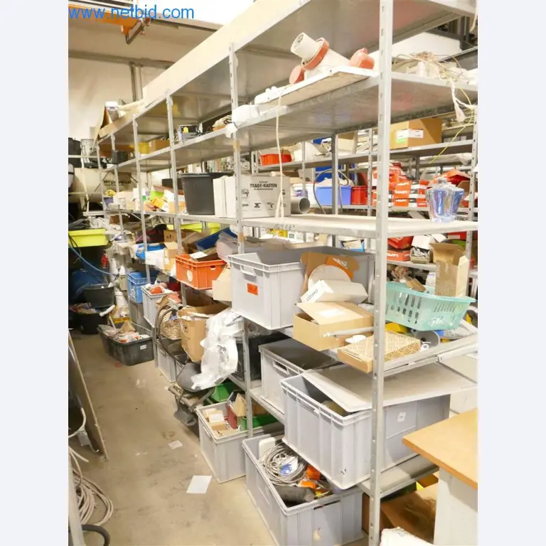 Máquinas e equipamento de uma empresa de construção de estradas-8