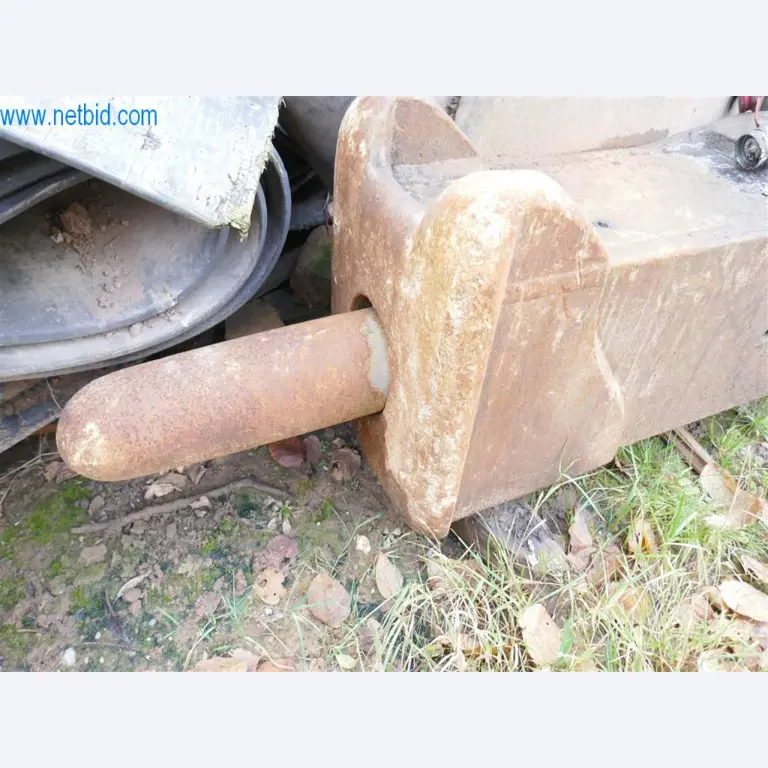 Máquinas e equipamento de uma empresa de construção de estradas-3