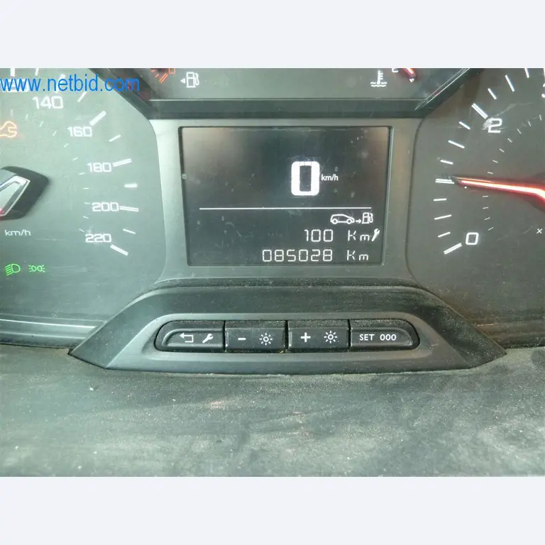 Machines en uitrusting van een wegenbouwbedrijf-17