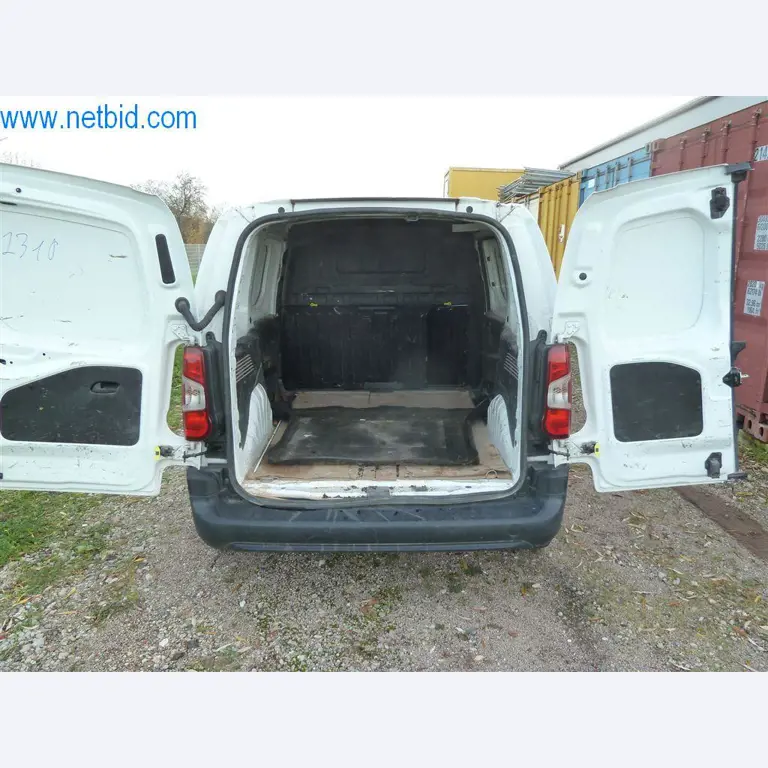 Machines en uitrusting van een wegenbouwbedrijf-18