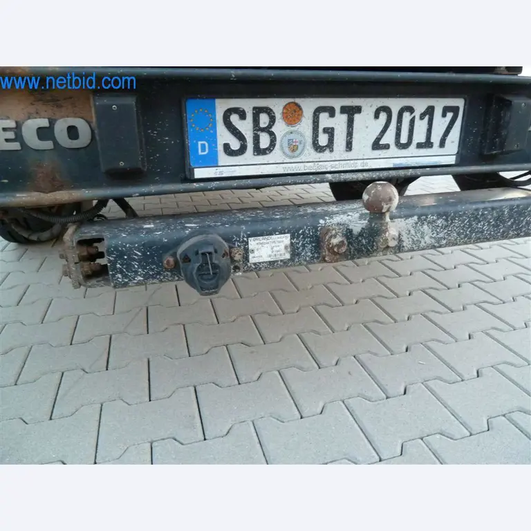 Maschinen und Ausstattung eines Straßenbau Unternehmens-18