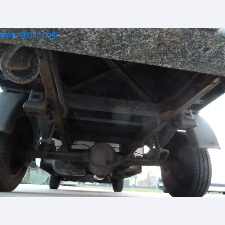 Maschinen und Ausstattung eines Straßenbau Unternehmens-19